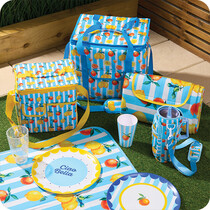 Picnic Plates, Bowls & Trays